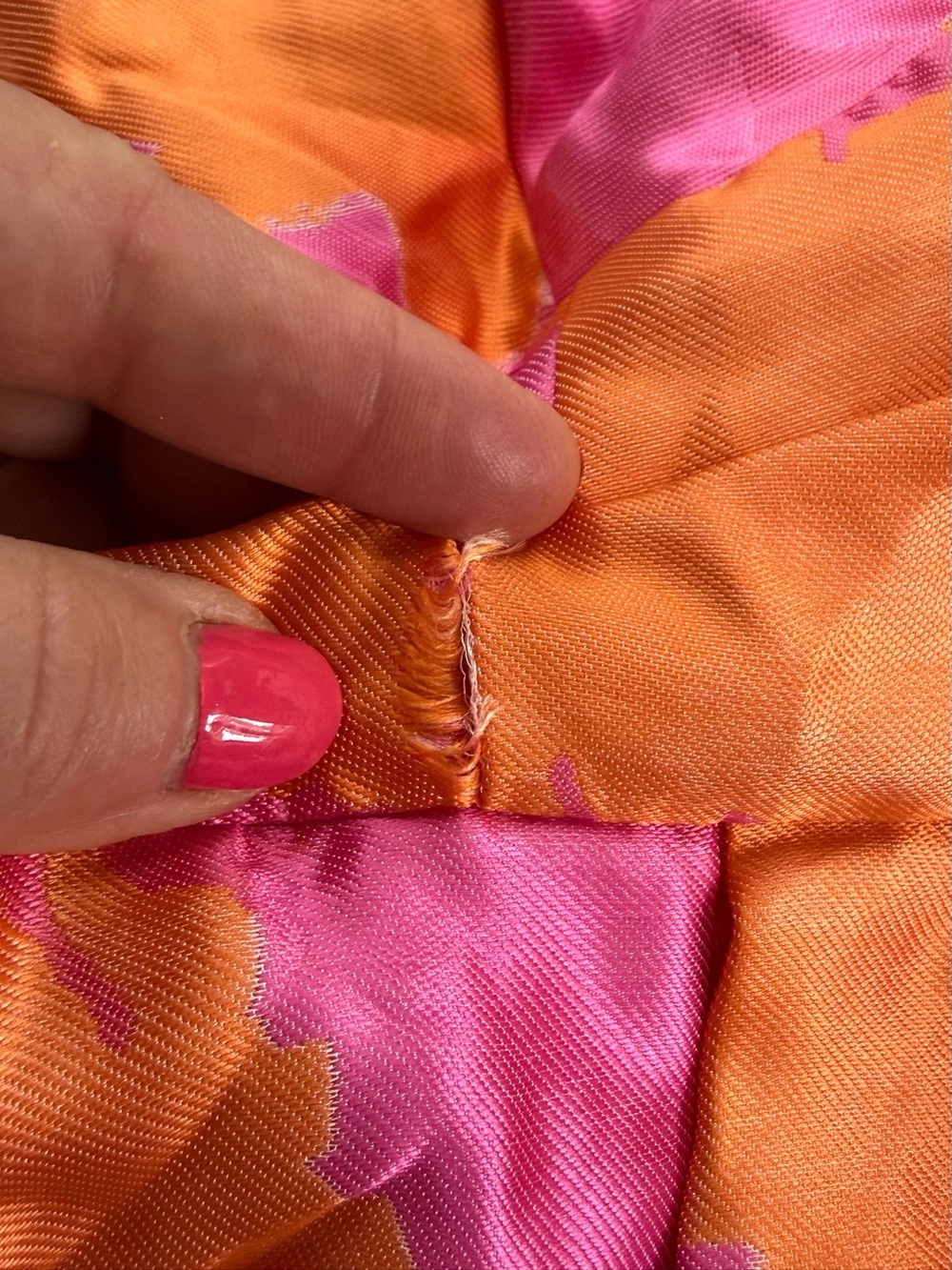 Lulus Vivinna Pink and Orange Floral Jacquard Pleated Midi Dress Size M NWT - Picture 11 of 15